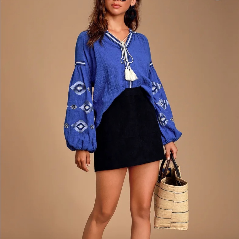 Lulu’s Royal Blue Embroidered Balloon Sleeve Top